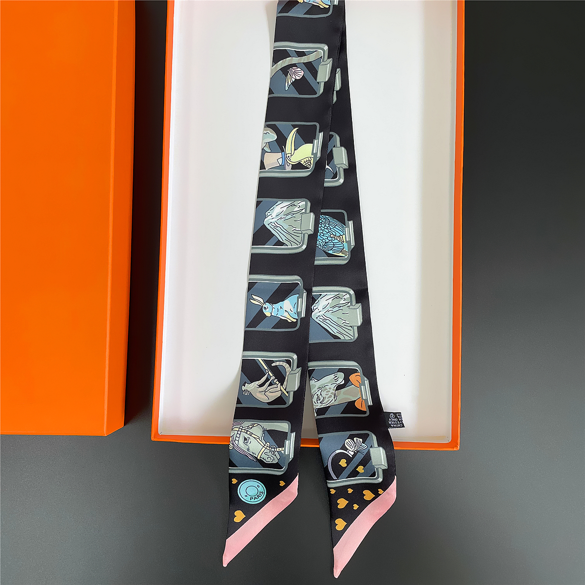 Brand Design Twill 100% Silk S - Luxury Bags Women Brands recension och pris