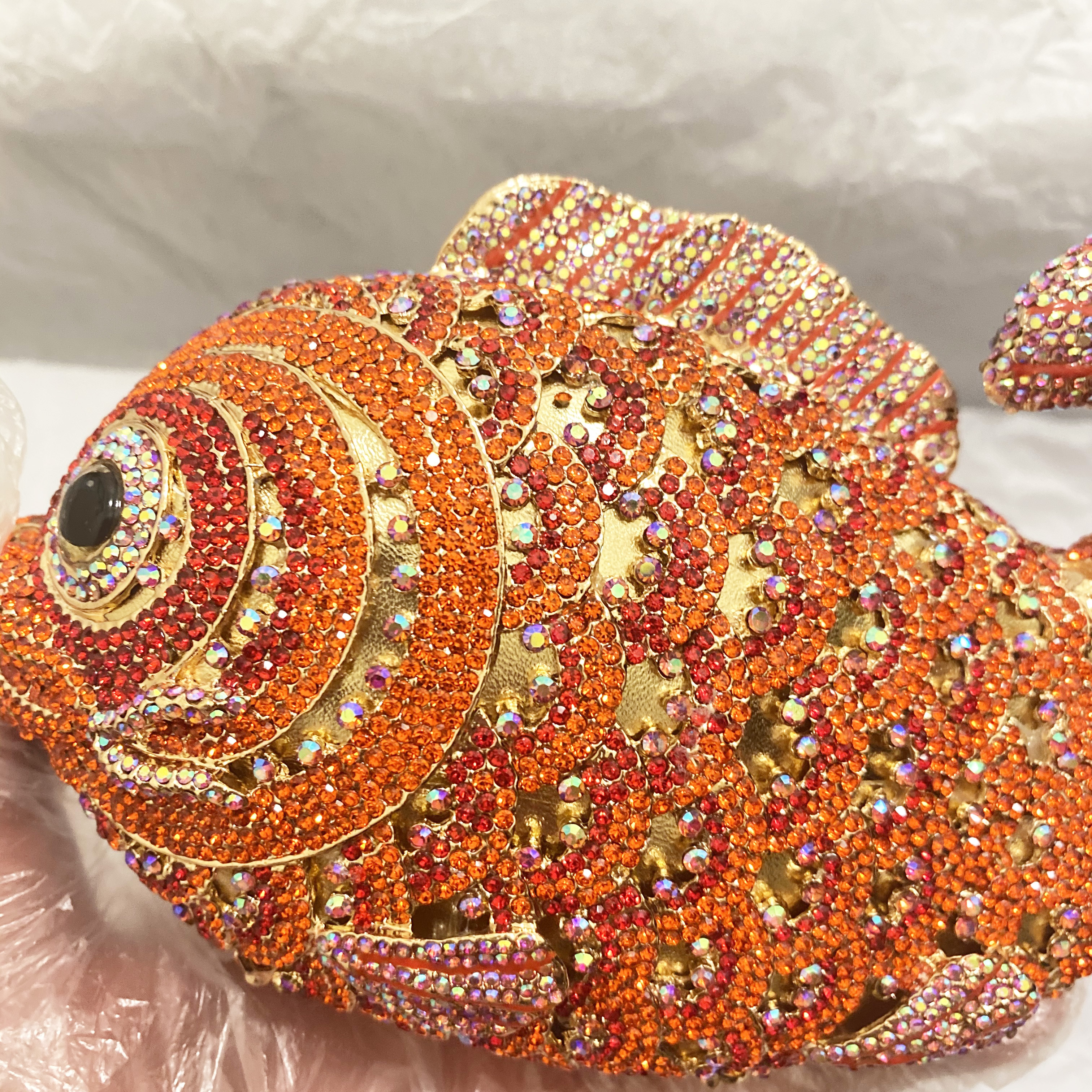 Red/Orange Fish Crystal Mini E - Luxury Bags Mini recension och pris