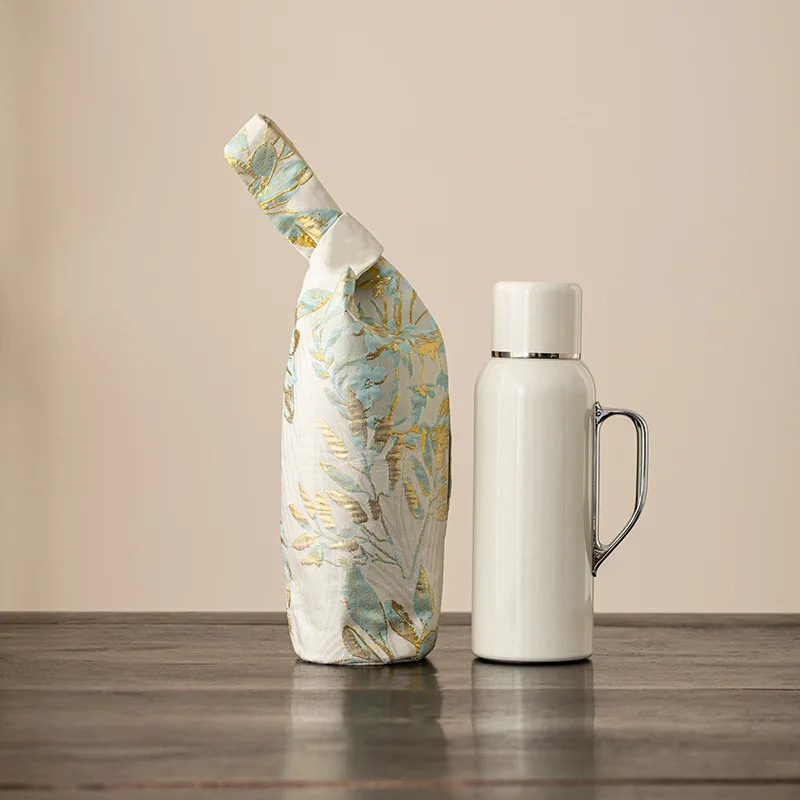 Travel thermos cup bag large l - Luxury Bags Level recension och pris