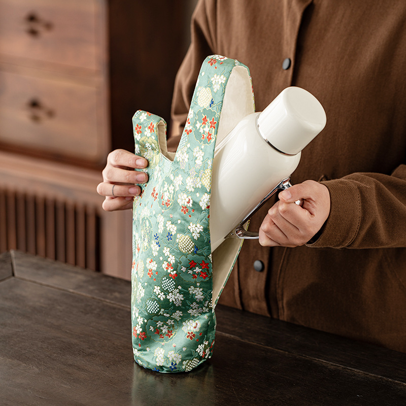 Travel thermos cup bag large l - Luxury Bags Level recension och pris