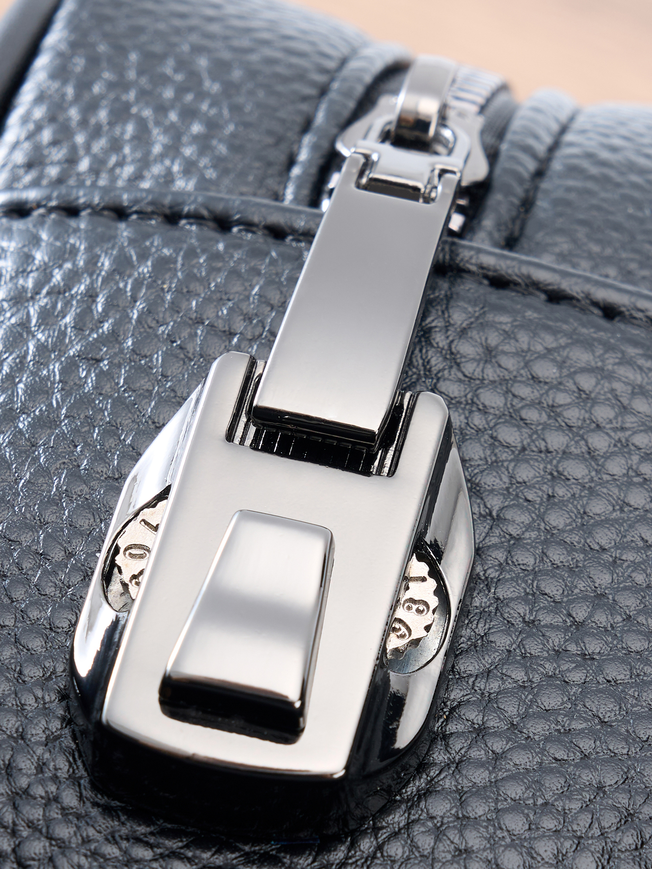 Men's PU Leather Lockable Wris - Briefcase Leather Slim recension och pris