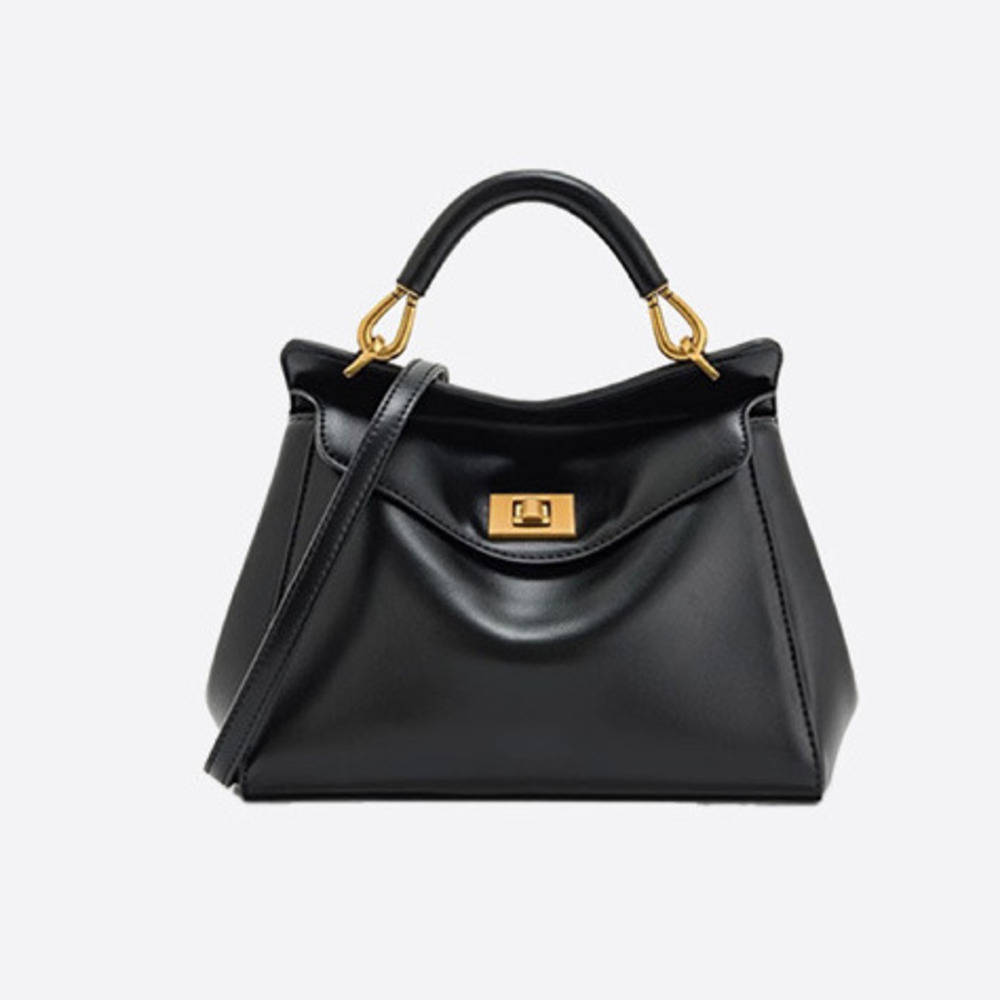 2025 New Lucia Buckle Shoulder - Luxury Bags Sale recension och pris