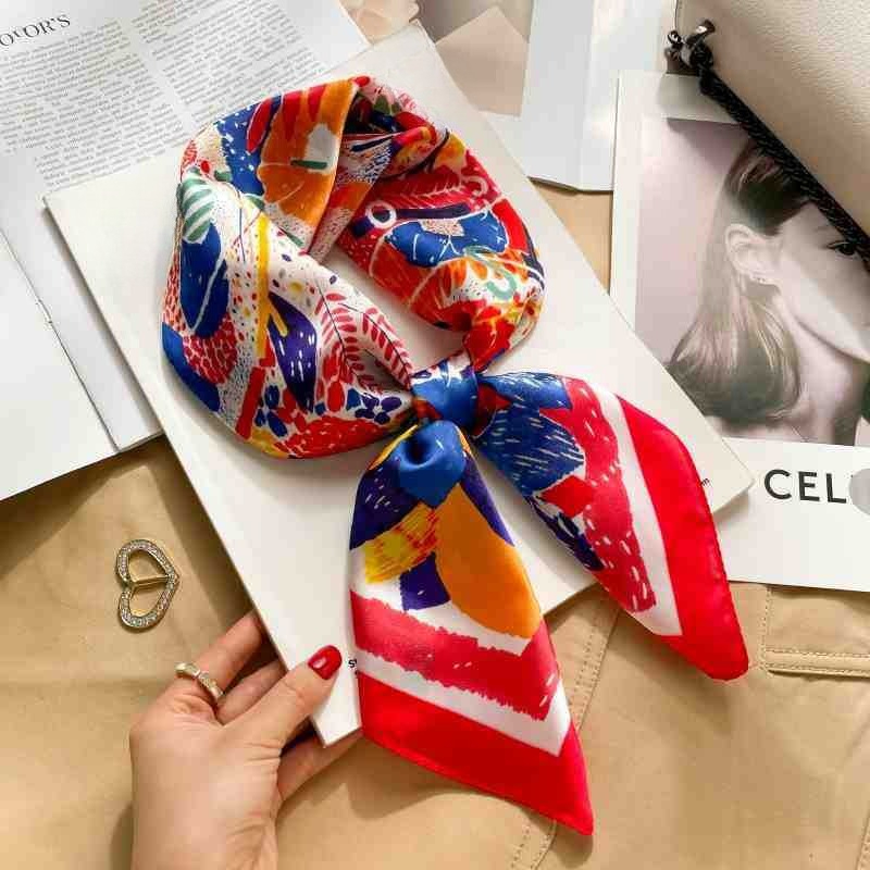 70cm Luxury Belt Print Silk Sq - Luxury Bags Duffle recension och pris