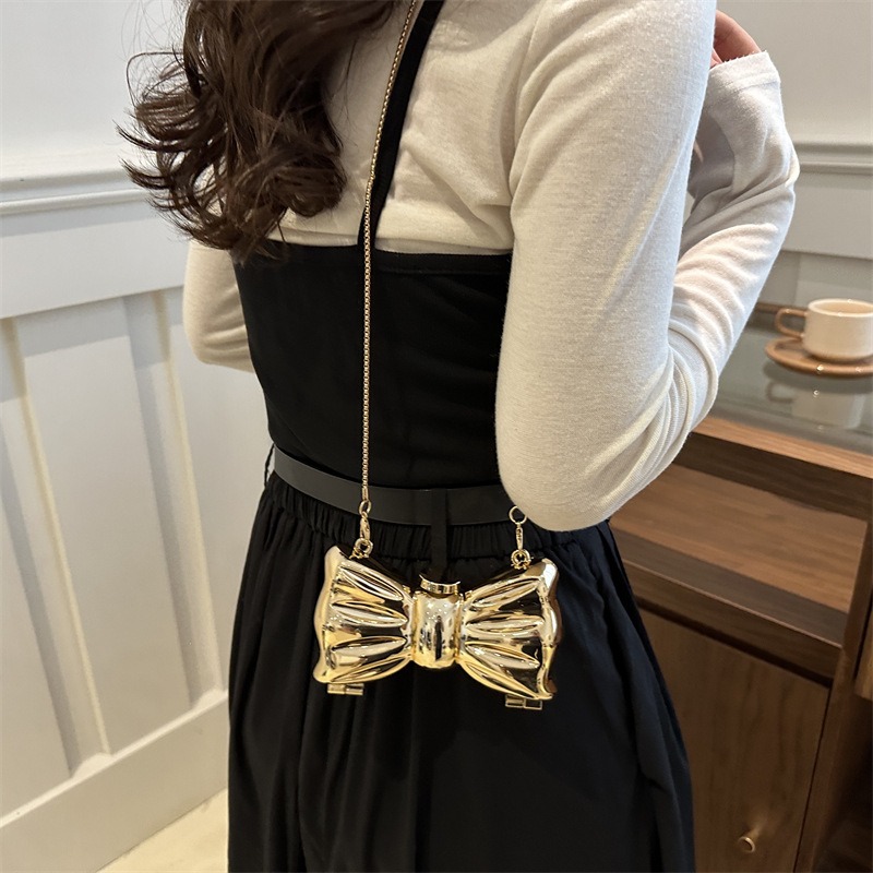 Luxury Fashion Metal Mini Hand - Luxury Bags Mini recension och pris